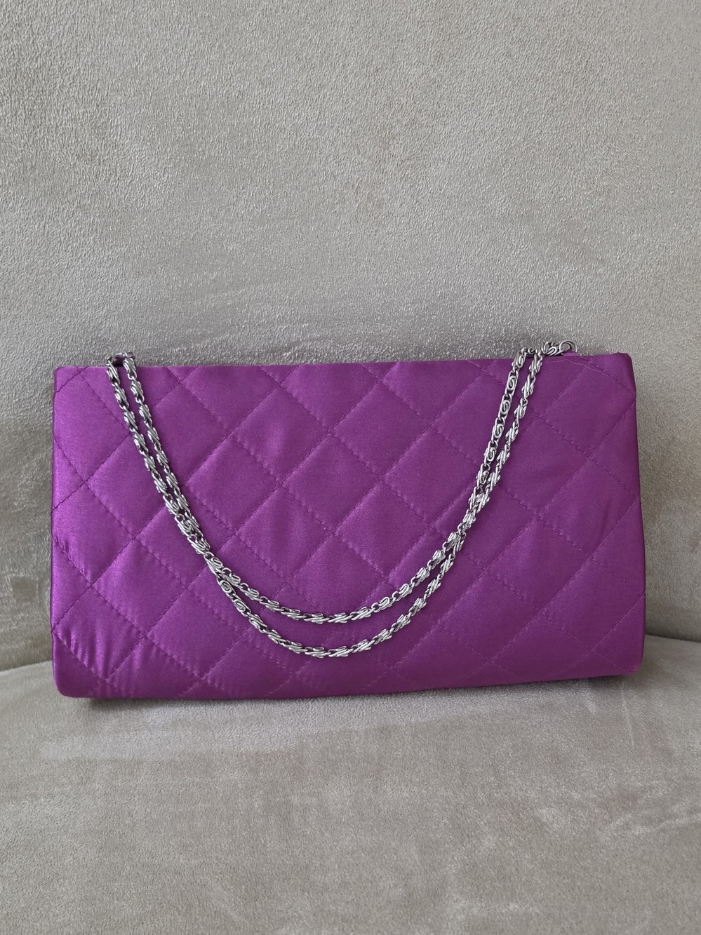 Magenta Chain-Handle Clutch Bag